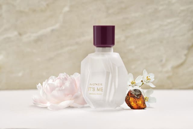 عطر اجنر إتز مي سينشوال بيوني اودى بيرفيوم 100 مل