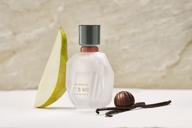 عطر اجنر إتز مي جلوينج فانيلا اودى بيرفيوم 100 مل