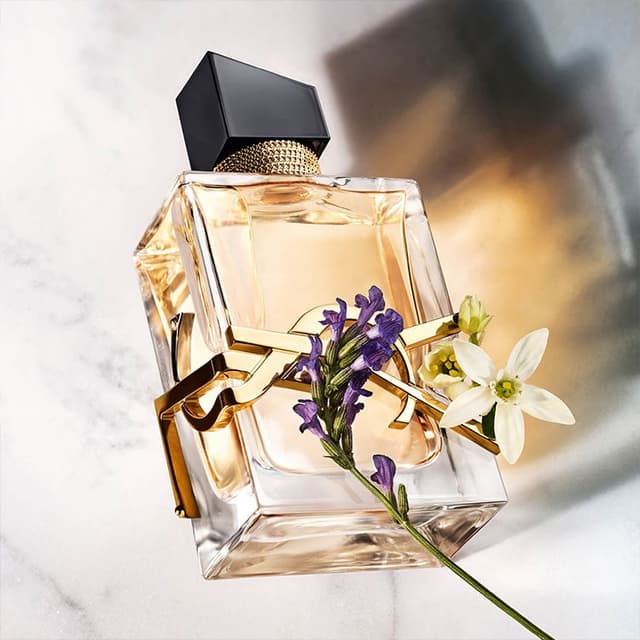 عطر ايف سان لوران ليبر اودى بيرفيوم 90 مل