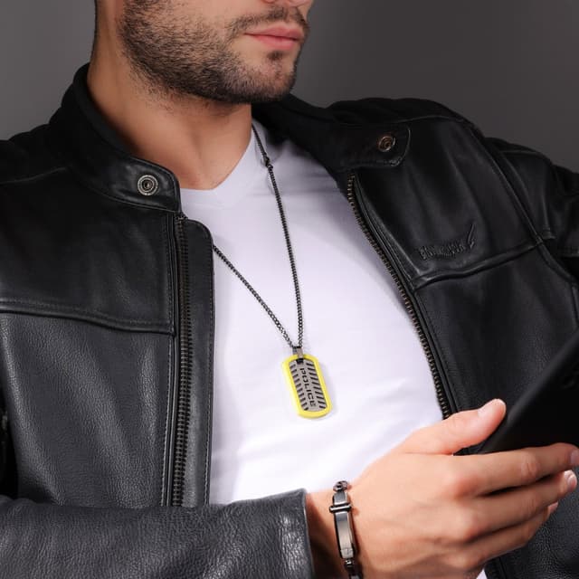 سلسال اتيتيود من بوليس للرجال استيل لون اسود واصفر 